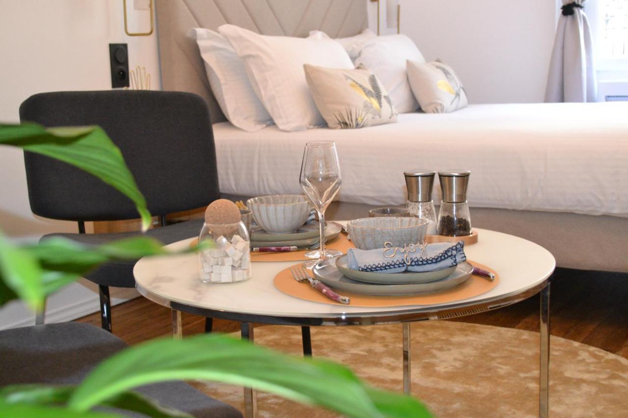 So Guest, Clou Dans Le Fer, Modern Suite Near Cathedral Reims Dış mekan fotoğraf