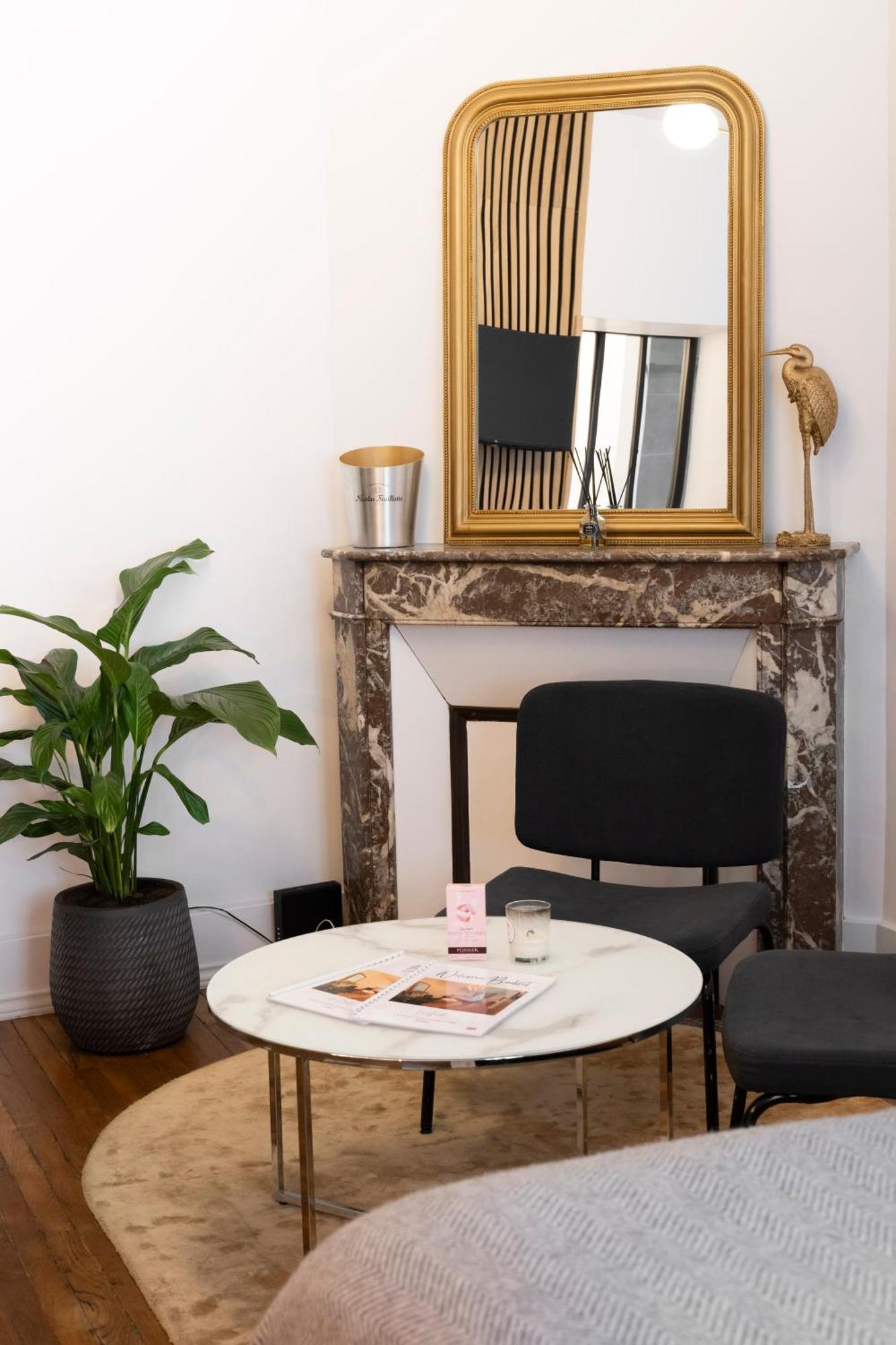 So Guest, Clou Dans Le Fer, Modern Suite Near Cathedral Reims Dış mekan fotoğraf