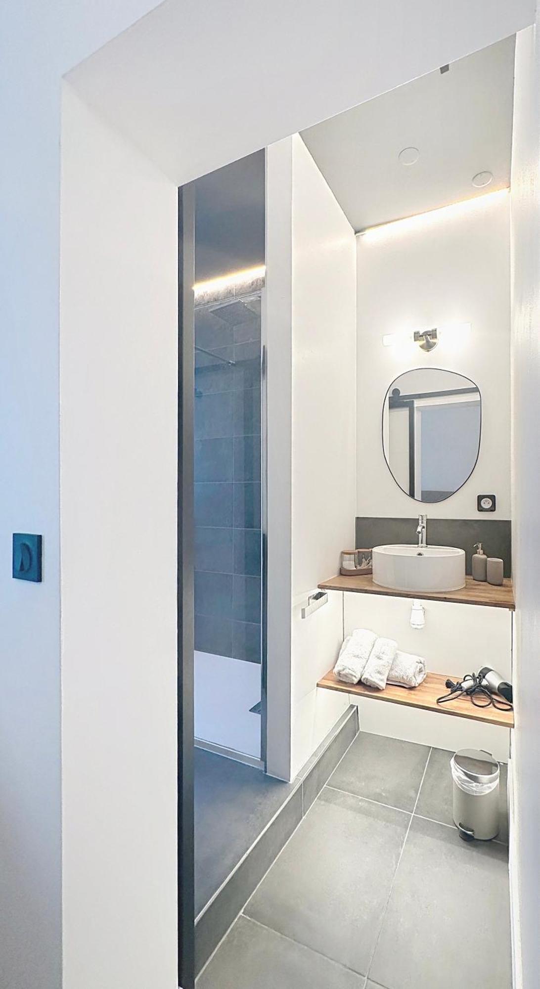 So Guest, Clou Dans Le Fer, Modern Suite Near Cathedral Reims Dış mekan fotoğraf