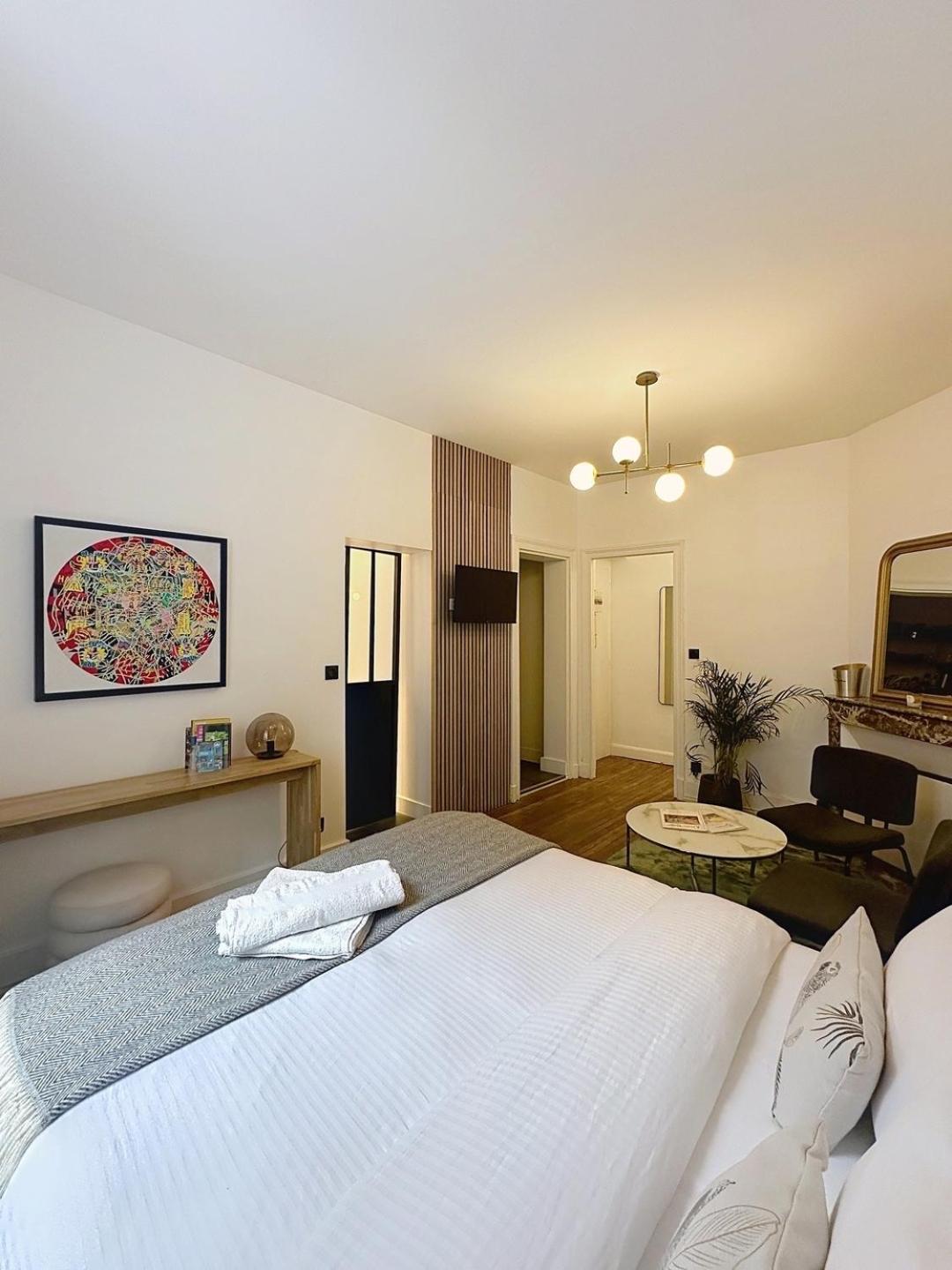 So Guest, Clou Dans Le Fer, Modern Suite Near Cathedral Reims Dış mekan fotoğraf